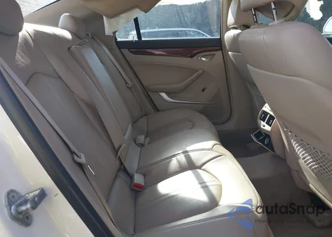 2010 Cadillac Cts Luxury Collection z USA, uszkodzony, nr VIN 1G6DE5EG9A0118042